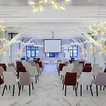 Mercure Center 4* טוקאי