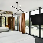 Mercure Center 4*