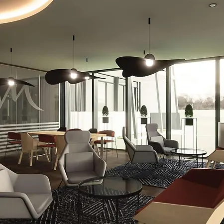 酒店 Mercure Center 4*