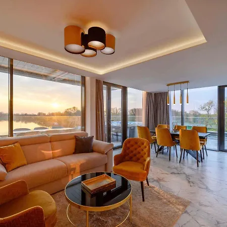 Hotel Mercure Center 4*