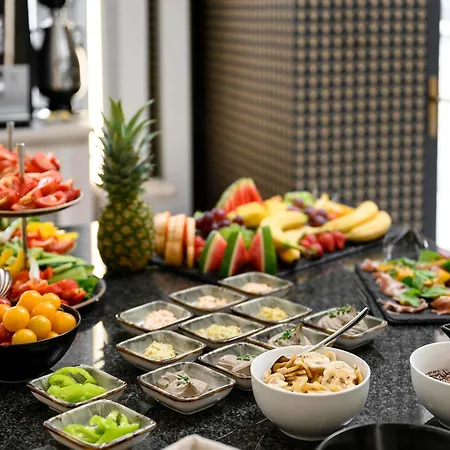 Mercure Center 4*