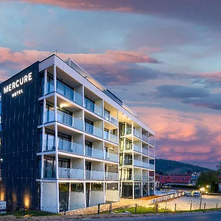 מלון Mercure Center טוקאי
