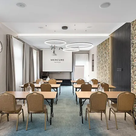 Hotel Mercure Center 4*