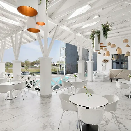 Mercure Center 4*