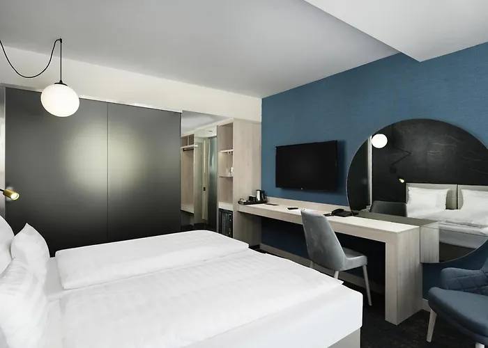 Mercure Center Hotel