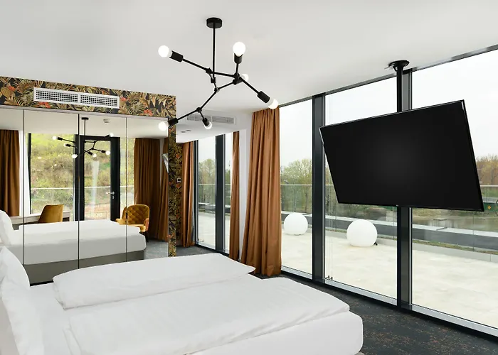 Mercure Center 4*