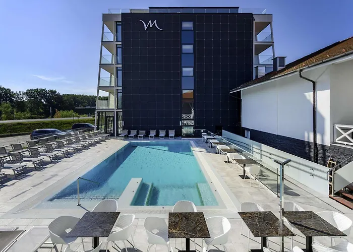 Hotel Mercure Center 4*